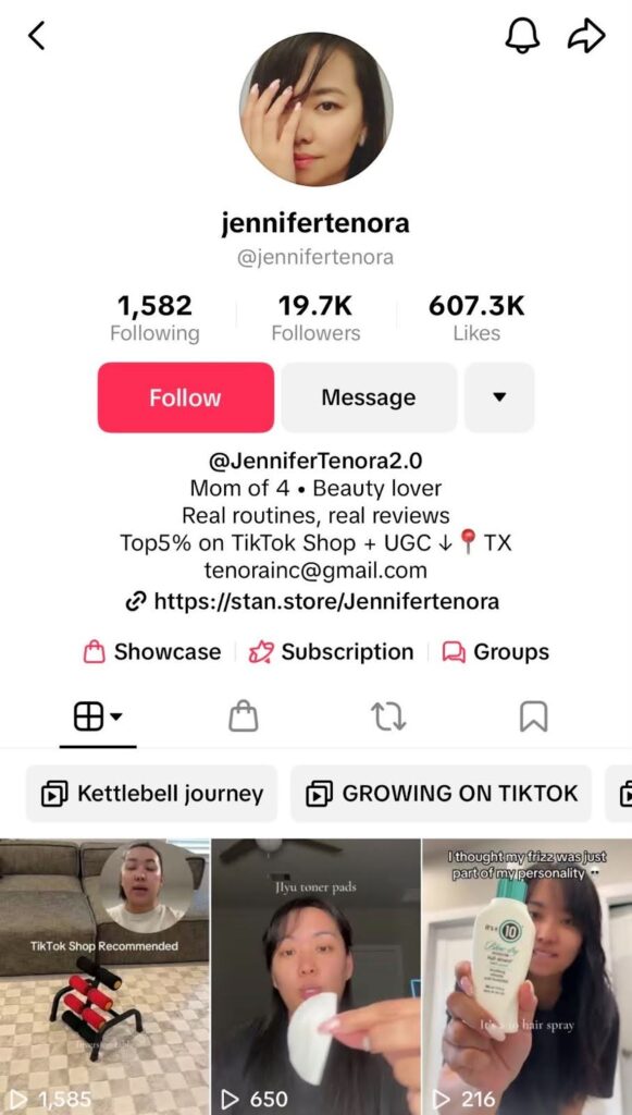 Micro influencer Jennifer Tenora